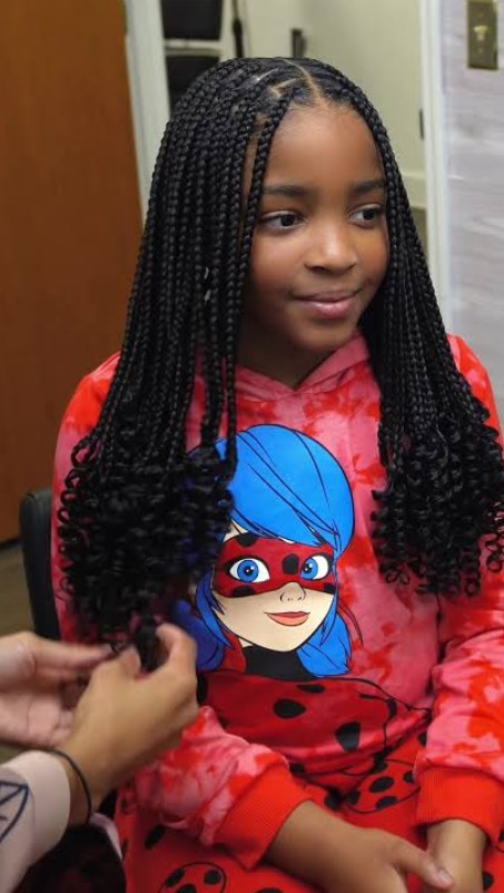 CHILDREN KNOTLESS BRAIDS