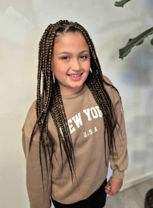 LARGE CHILDREN BOX BRAIDS