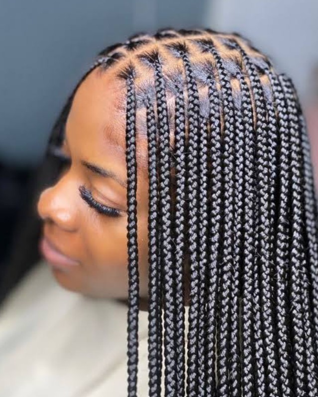 Small knotless braids