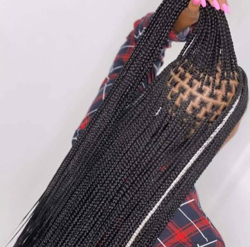 EXTRA SMALL BOX BRAIDS